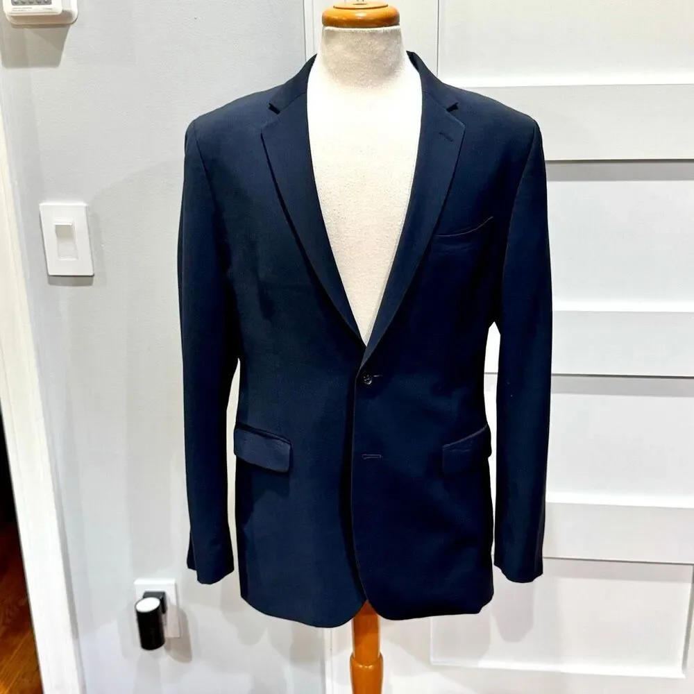 Banana Republic Modern Slim Fit Navy Blue Blazer. Size 42R.